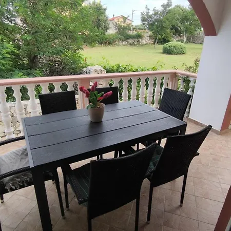 Agava With Air-con بيت للعطل Ražanac